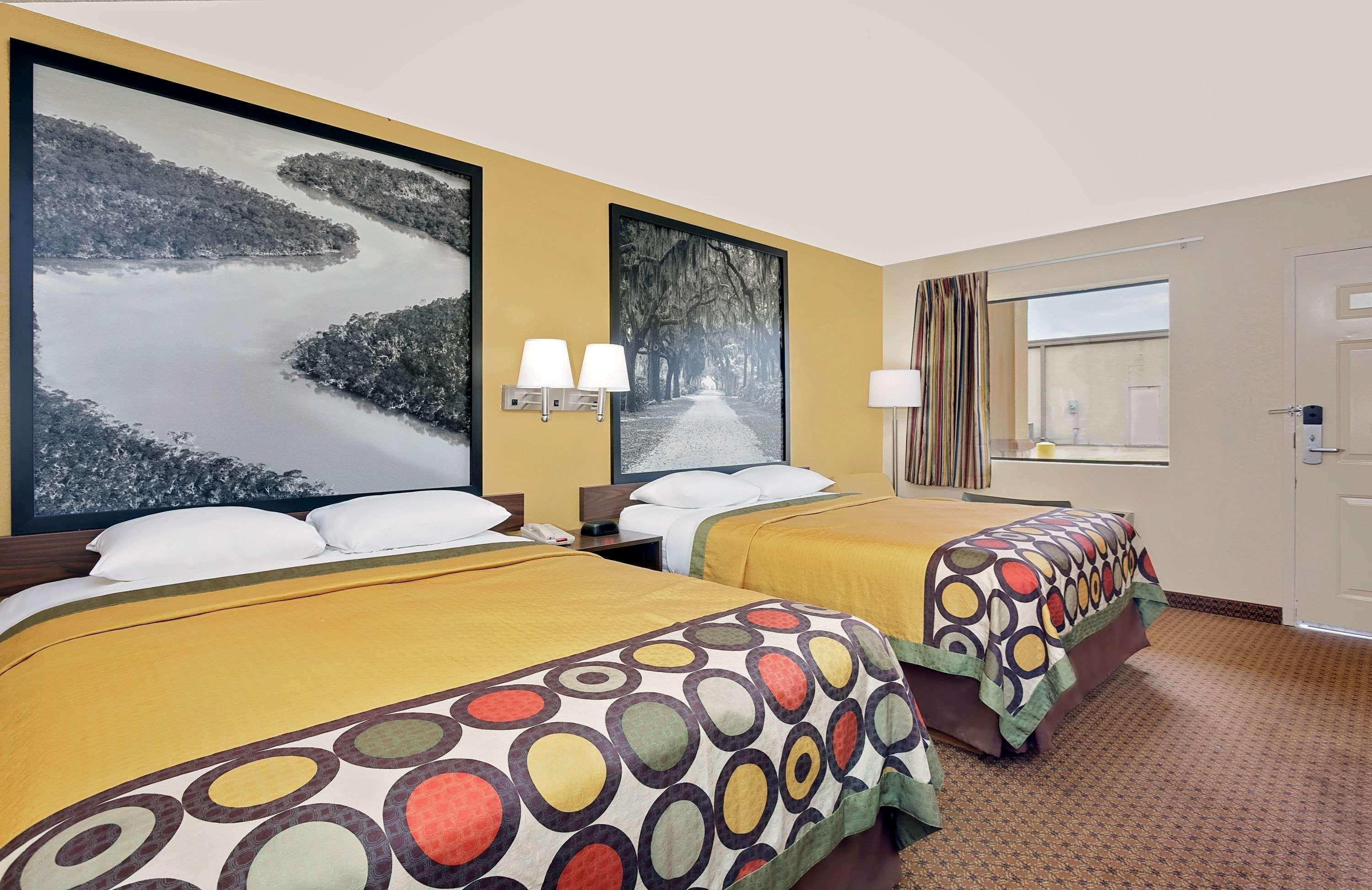 Super 8 By Wyndham Byron/South Macon Hotel Kültér fotó