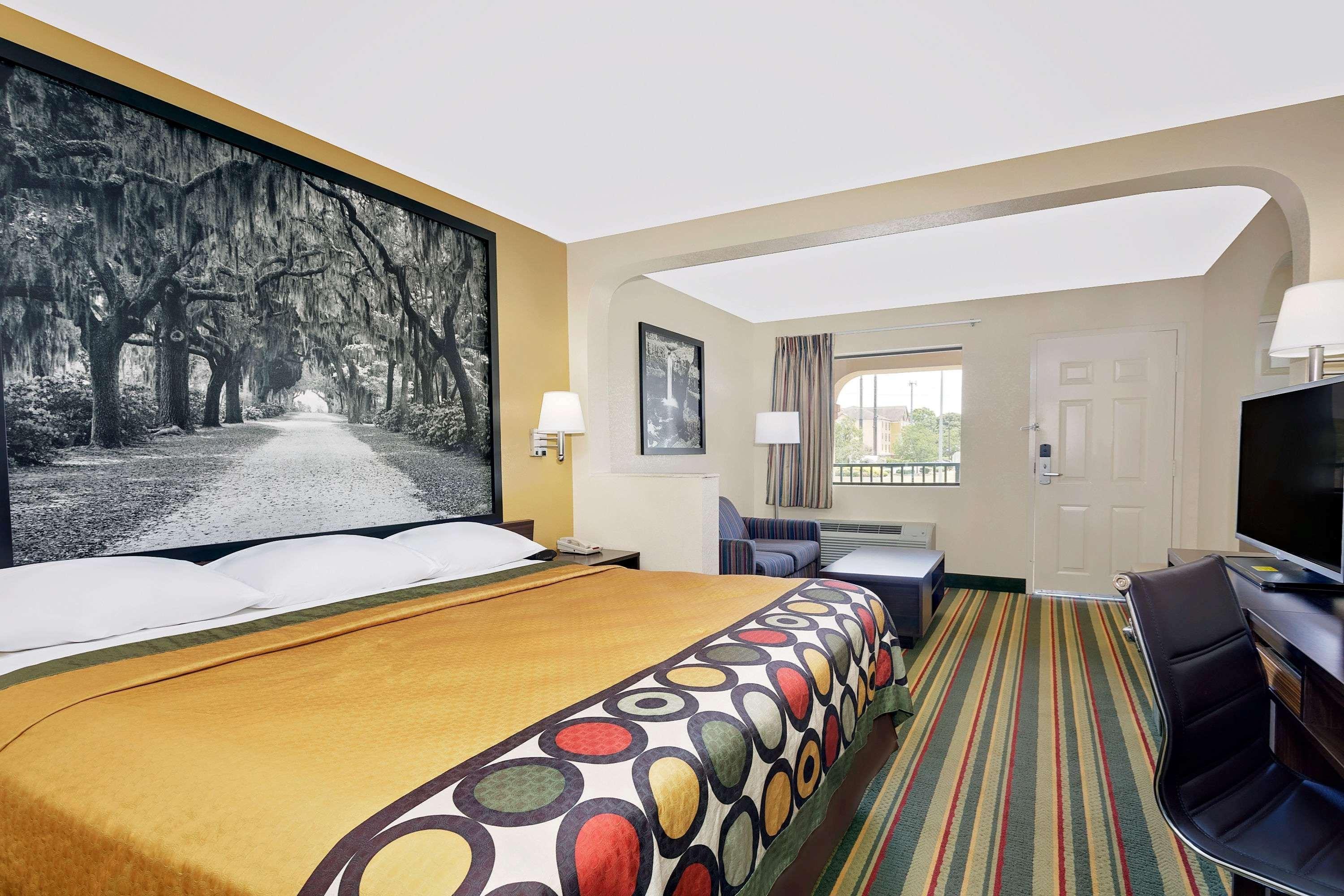 Super 8 By Wyndham Byron/South Macon Hotel Kültér fotó
