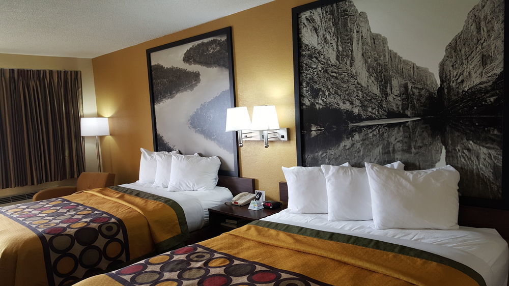 Super 8 By Wyndham Byron/South Macon Hotel Kültér fotó