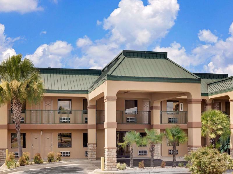 Super 8 By Wyndham Byron/South Macon Hotel Kültér fotó